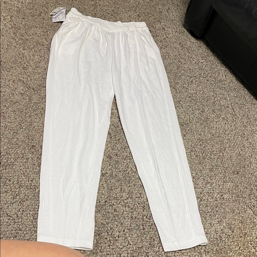 Vintage 90s lady foot locker White pleated elastic waist Relaxed Fit Pants